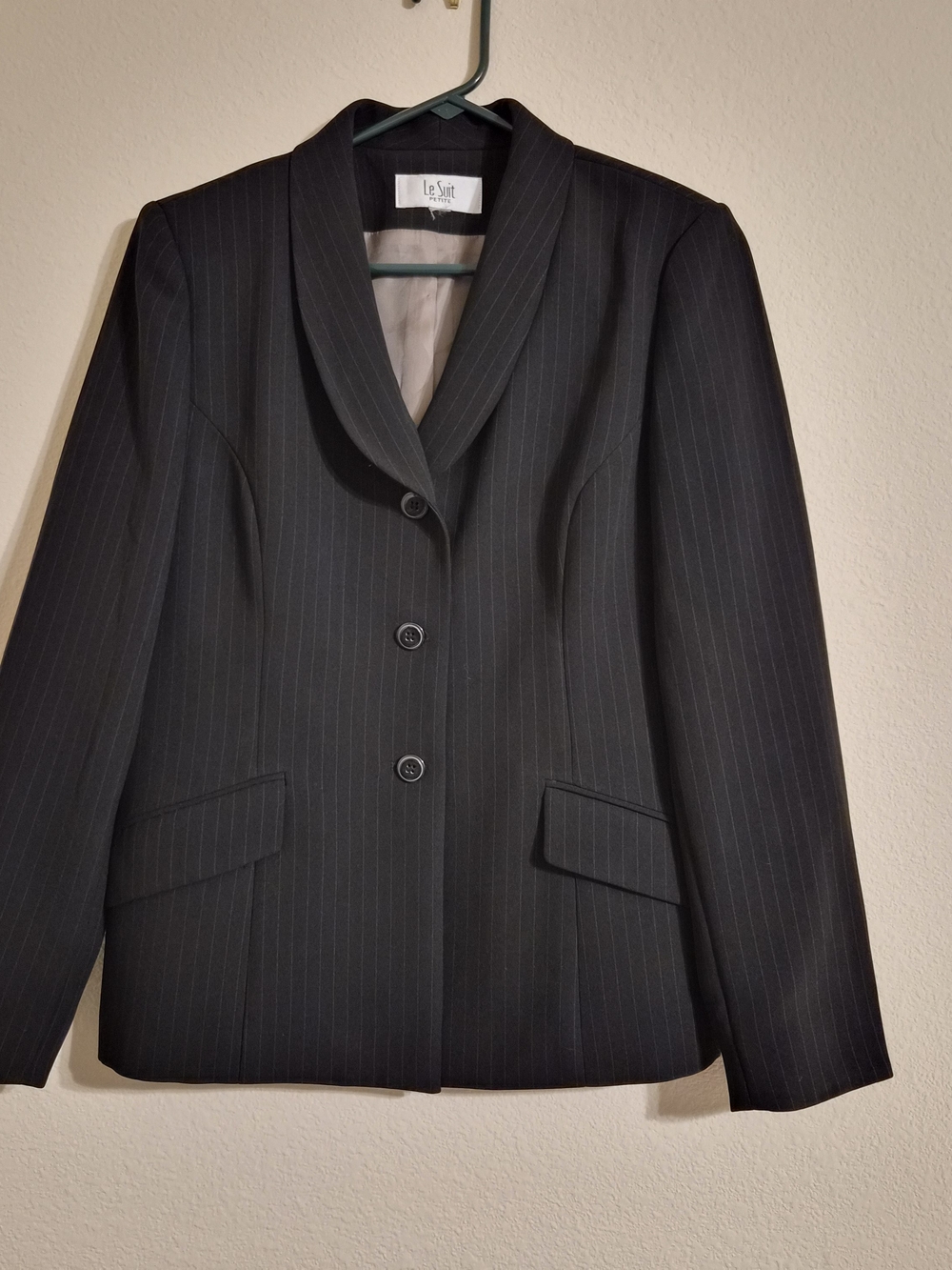 Le Suit Women's Black Pinstripe Tailored Blazer Size 10